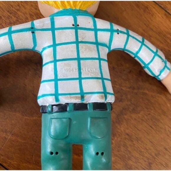 THE PUZZLE PLACE Ben Olafson Vinyl Figure - Picture 3 of 5